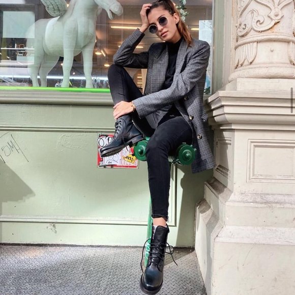 Frye Carson Lug Lace Up Brown Real Leather Combat Granny Pull On Cute Ankle Boot - Picture 4 of 13